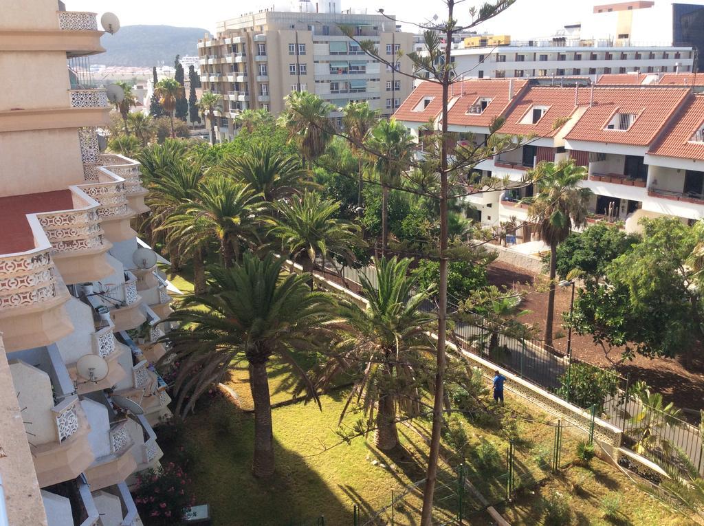 Apartment With Terrace In Playa De Las Americas Exteriör bild