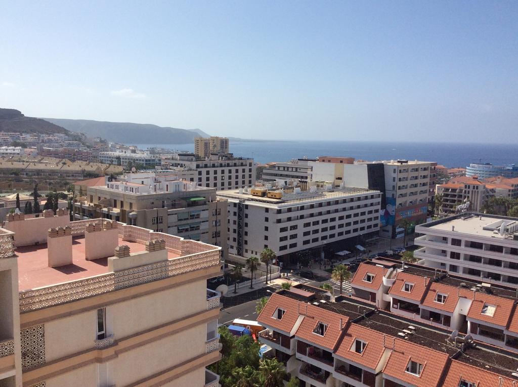 Apartment With Terrace In Playa De Las Americas Exteriör bild