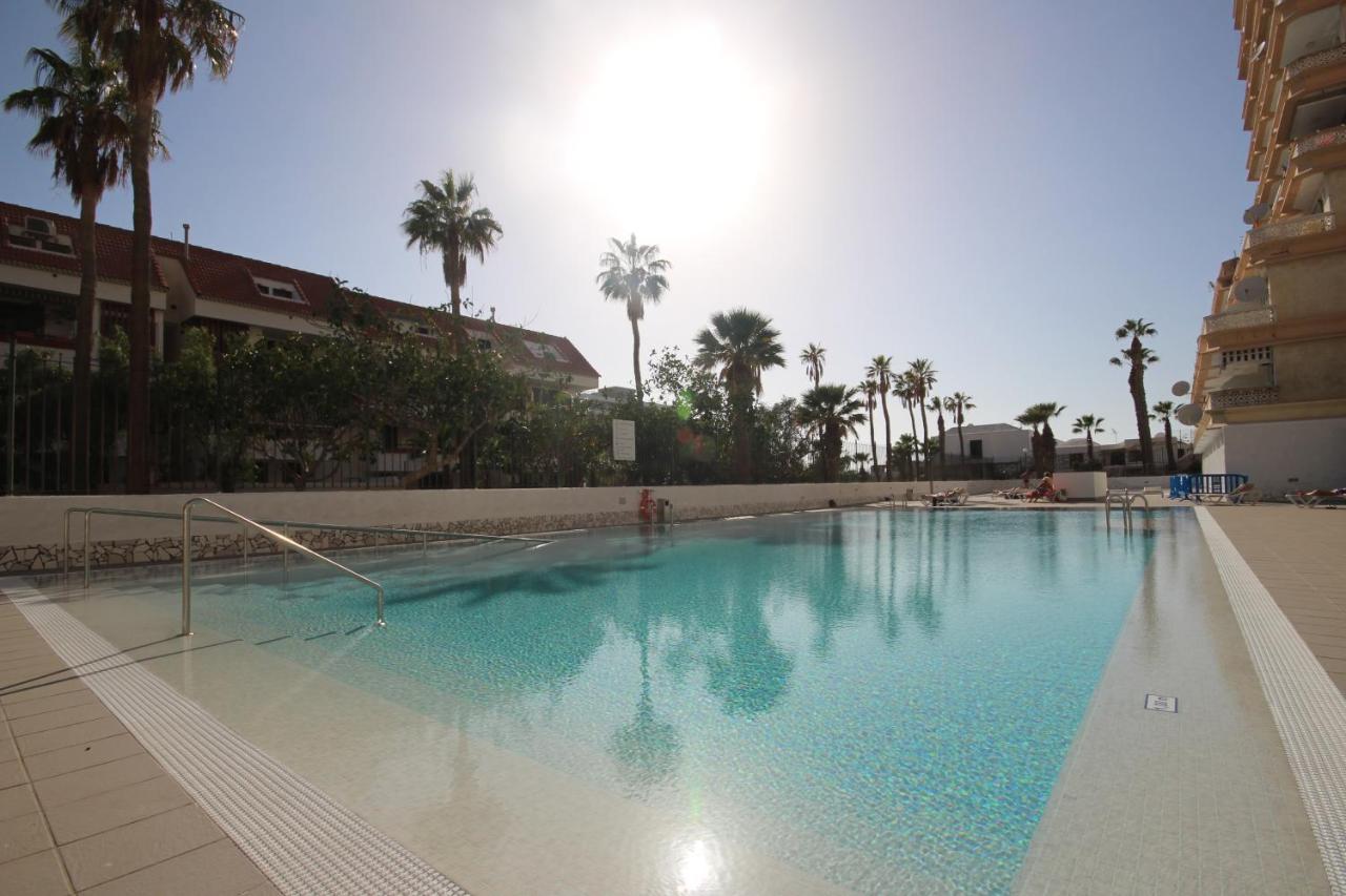 Apartment With Terrace In Playa De Las Americas Exteriör bild