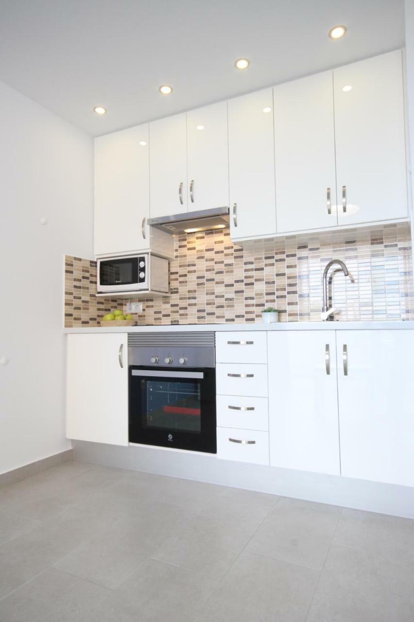 Apartment With Terrace In Playa De Las Americas Exteriör bild